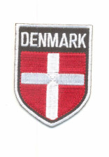 Det danske flag Dannebrog som broderimærke. Danmarksflag som broderimærke