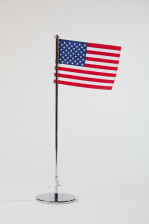 Split Dannebrogsflag på bordflagstang Bordflagstang med split flag